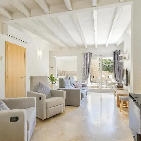 Casa de Férias Margarita - Modern Townhouse With Private Pool